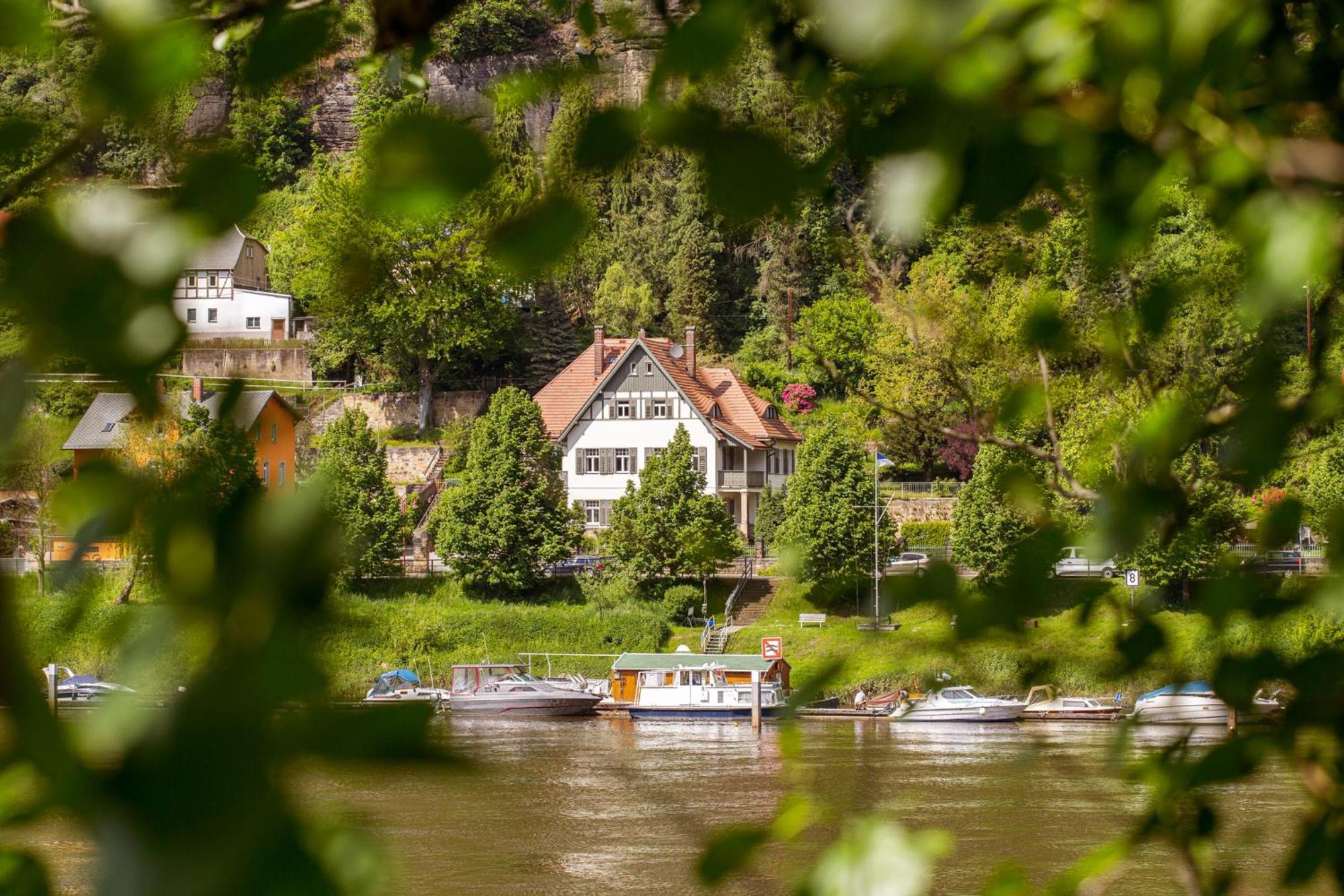 Villa Elbufer Bad Schandau Bagian luar foto