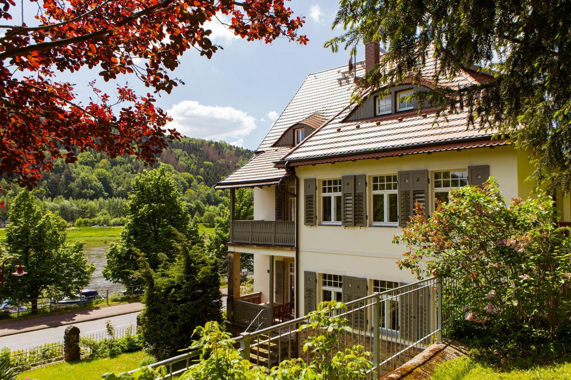 Villa Elbufer Bad Schandau Bagian luar foto